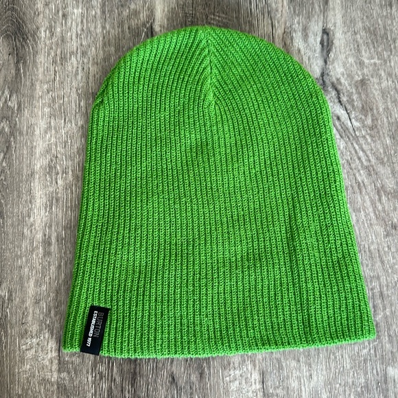 Burton Beanie - Picture 1 of 3